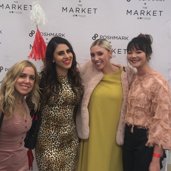 Meet your Posher, Catch - Picture 5 of 10